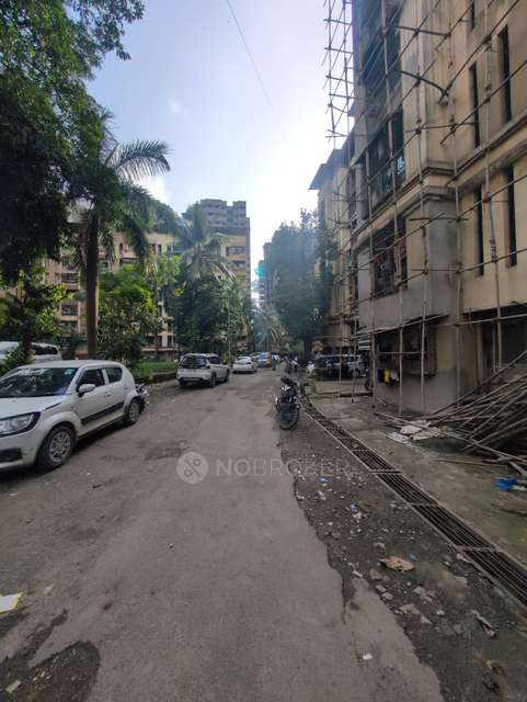 2 BHK Flat In Manali Complex For Sale  In  Manali Village Chs, St Xavier&#39;s School Rd