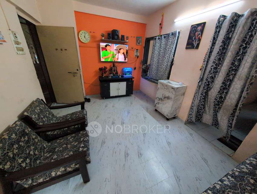 2 BHK Flat In Manali Complex For Sale  In  Manali Village Chs, St Xavier&#39;s School Rd