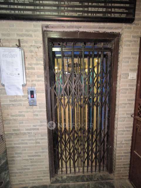 2 BHK Flat In Manali Complex For Sale  In  Manali Village Chs, St Xavier&#39;s School Rd