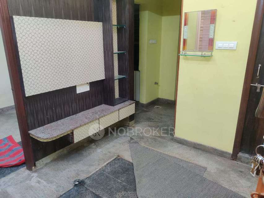 1 BHK Flat In Standalone Building  for Rent  In Ganganagar