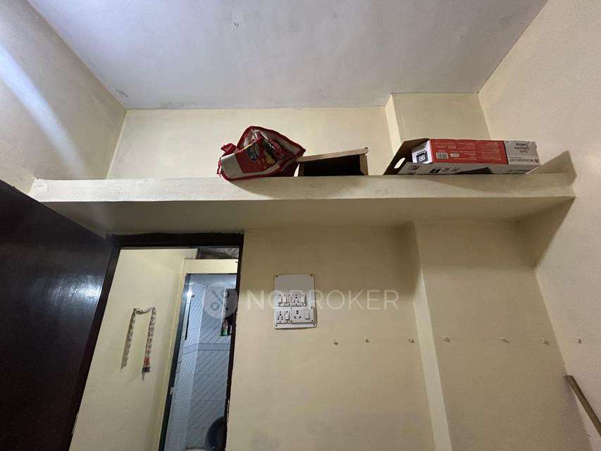 Shared Room for Female In 1 RK  In Shivam Society Khanda Colony In Shivam Society