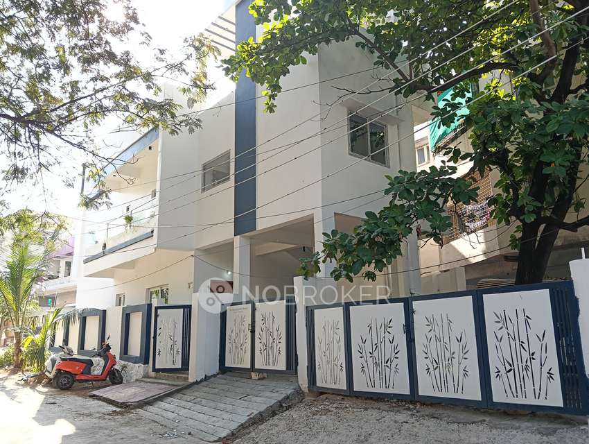 4+ BHK House For Sale  In Tarnaka Metro Station