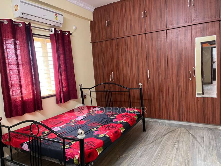 2 BHK Flat In Veera Enclave For Sale  In Veera Enclave