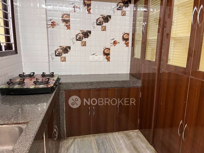 2 BHK Flat In Veera Enclave For Sale  In Veera Enclave