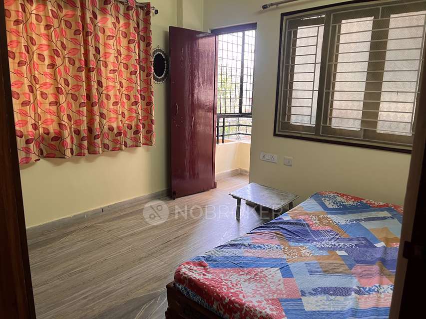 2 BHK Flat In Veera Enclave For Sale  In Veera Enclave