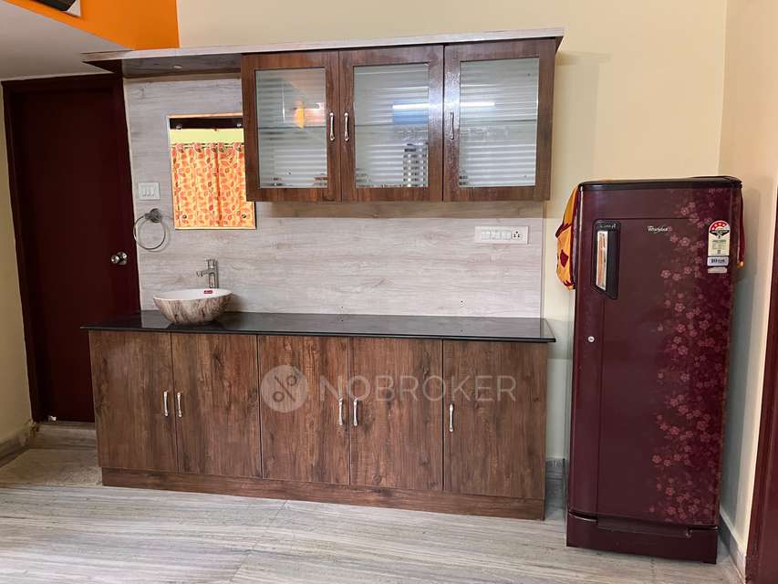 2 BHK Flat In Veera Enclave For Sale  In Veera Enclave