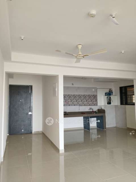 2 BHK Flat In Falcon Tower At Riverview City for Rent  In Loni Kalbhor