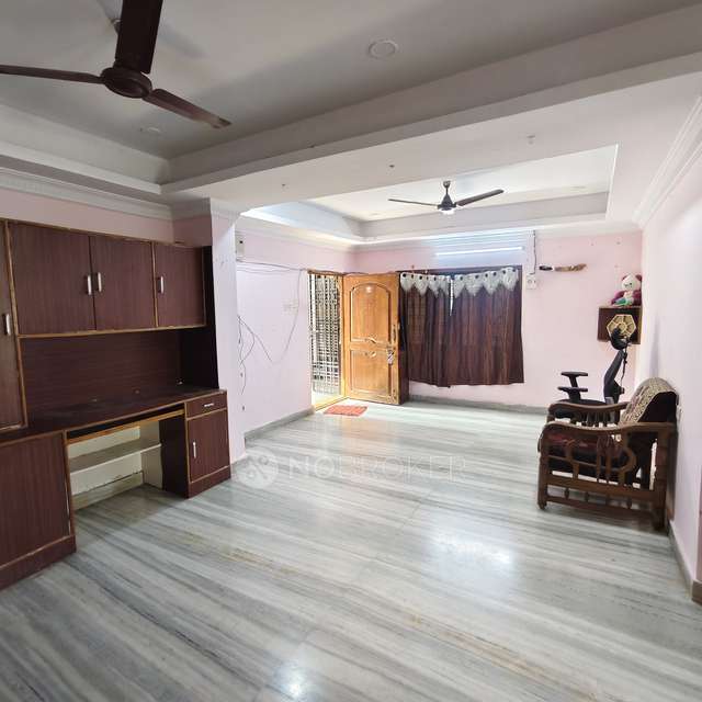 2 BHK Flat In Tnr Vasavi Emerald Apartments, New Malakpet For Sale  In New Malakpet