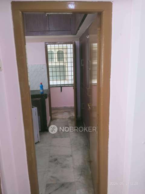 2 BHK Flat In Tnr Vasavi Emerald Apartments, New Malakpet For Sale  In New Malakpet