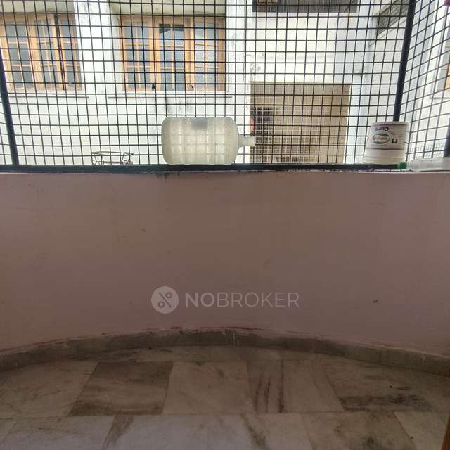 2 BHK Flat In Tnr Vasavi Emerald Apartments, New Malakpet For Sale  In New Malakpet