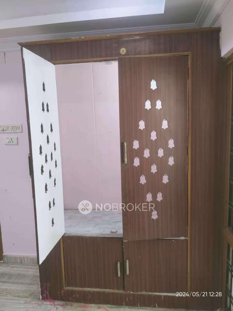 2 BHK Flat In Tnr Vasavi Emerald Apartments, New Malakpet For Sale  In New Malakpet