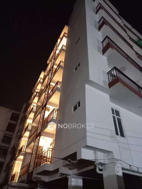 2 BHK Flat In Mordern Apartment 2 Noida Sector 73 For Sale  In Sector 73