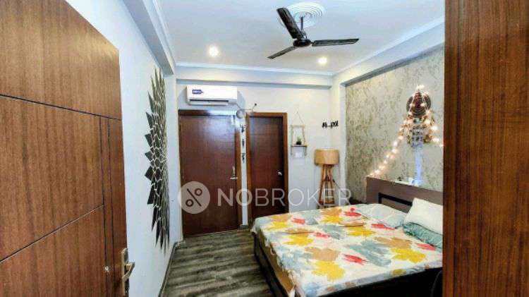 2 BHK Flat In Kings Tower For Sale  In Sector 49