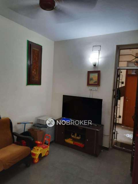 2 BHK Flat In Akshaya Flats For Sale  In Mylapore