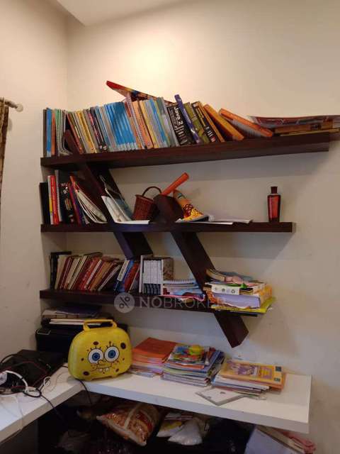 2 BHK Flat In Alekhya Foot Prints For Sale  In Gachibowli