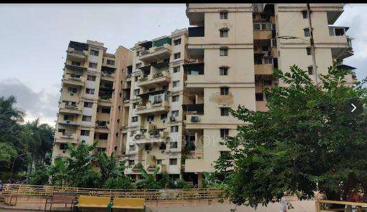 Single Room for Male In 2 BHK  In Sanjay Kakade City Phase I In Karve Nagar