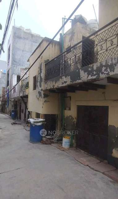 4+ BHK House For Sale  In Rohini