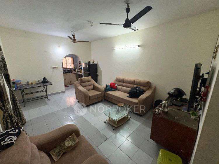 2 BHK Flat In Arunodaya Apartment Saligramam for Rent  In Logaiya Streeet