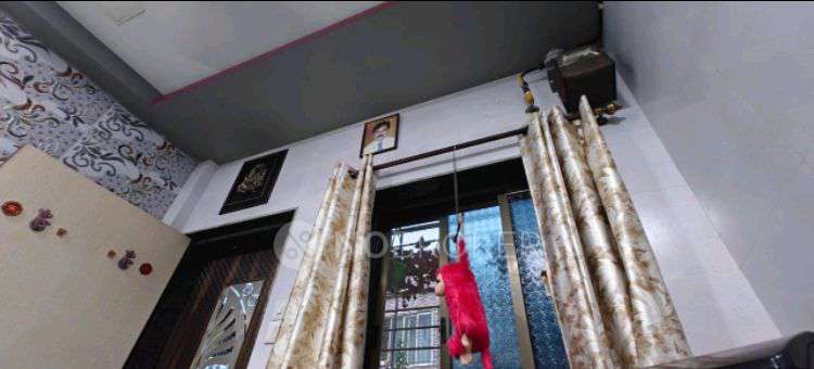 3 BHK Flat In Archana Chs For Sale  In Kandivali West