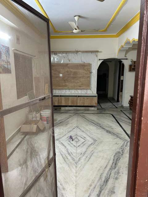 2 BHK Flat In Svh Plaza, Miyapur For Sale  In Miyapur