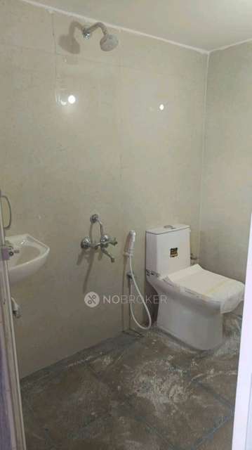 4+ BHK Flat In Ap For Sale  In Basavanapura