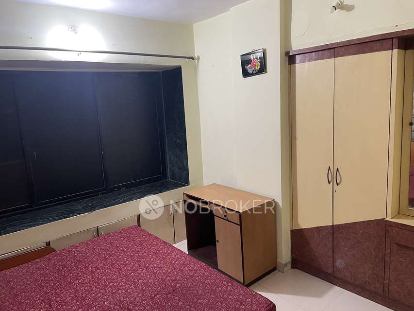 2 BHK Flat In Sudama Complex For Sale  In Dombivali West
