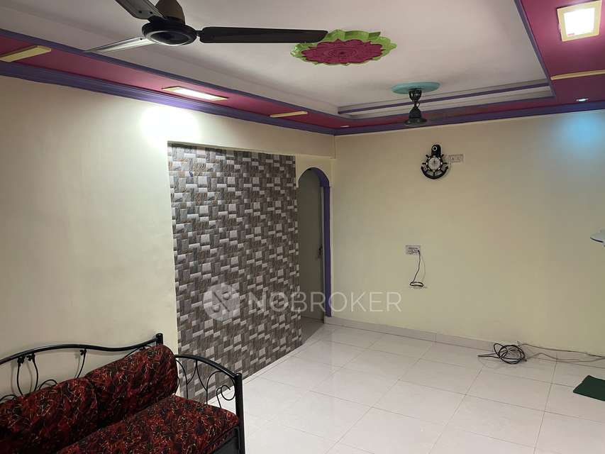 2 BHK Flat In Sudama Complex For Sale  In Dombivali West