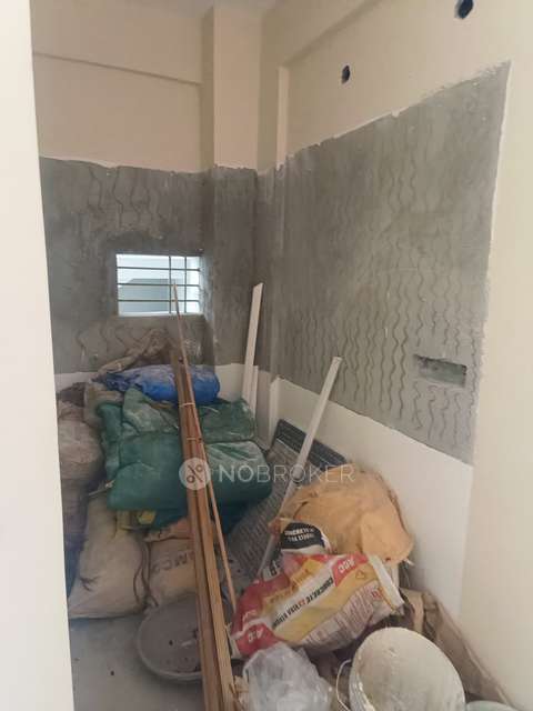 4+ BHK Flat For Sale  In Bommanahalli