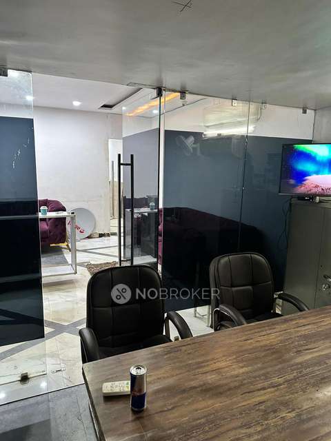 Industrial Building in Lajpat Nagar, Delhi for sale 