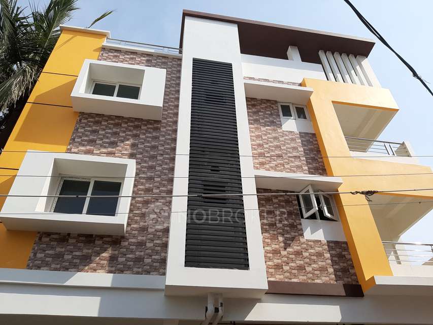 2 BHK Flat In Hanvikas Senthamarai For Sale  In Porur