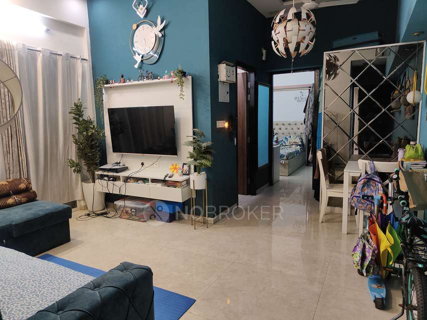 1 BHK Flat In Lodha Amara For Sale  In Thane West