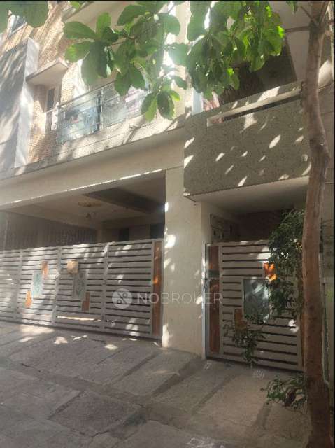4+ BHK House For Sale  In Cholourpalya