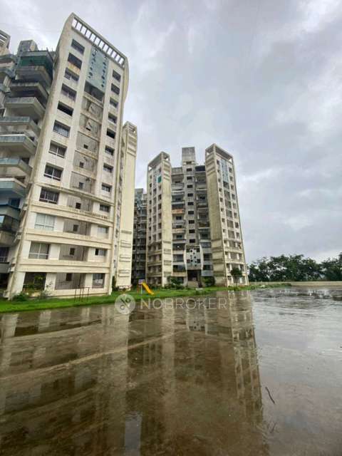 Single Room for Male In 2 BHK  In Talwade In Talawade