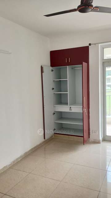4 BHK Flat In Golf View Apartments for Rent  In Sector 19