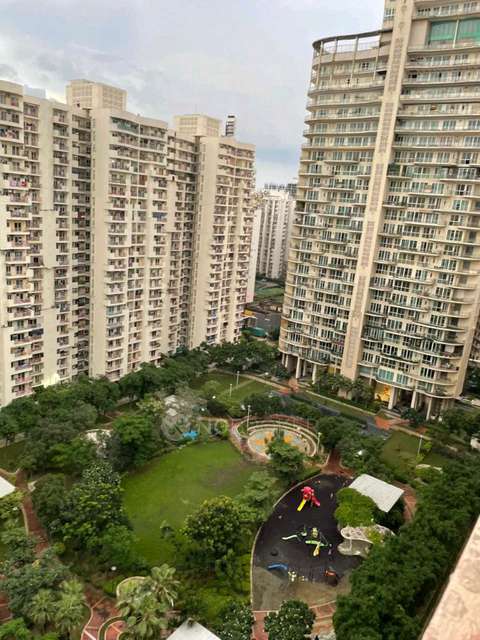 3 BHK Flat In Mahagun Moderne For Sale  In Sector 78, Noida Up