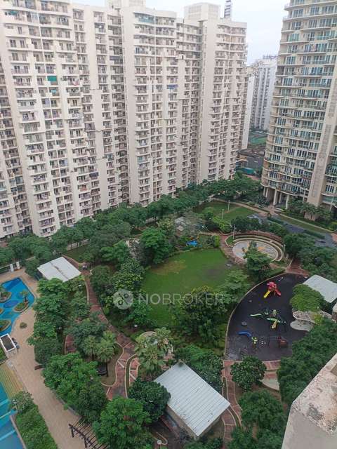 3 BHK Flat In Mahagun Moderne For Sale  In Sector 78, Noida Up