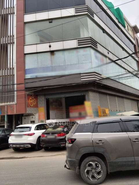 Showroom in Sector 15, Delhi for Rent 