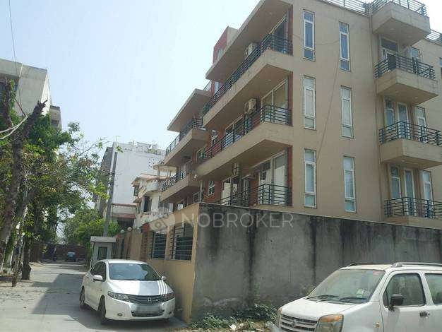 4 BHK Flat In Anamika Enclave For Sale  In Sector 14