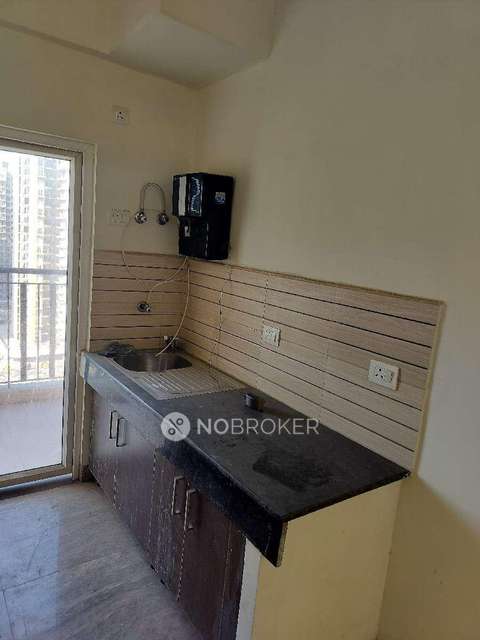 3 BHK Flat In Centiuriyan Park O2 Vally For Sale  In Amrapali Dream Valley