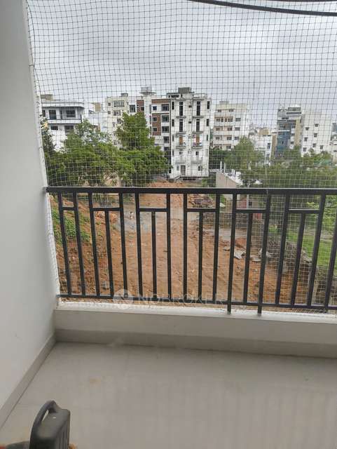 2 BHK Flat In Greenspace West Square, Manikonda For Sale  In Manikonda
