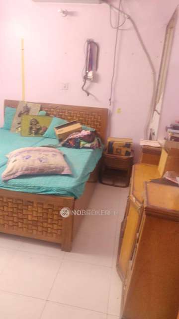 2 BHK Flat In Appartmnt  For Sale  In Paschim Puri