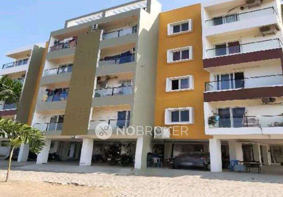 2 BHK Flat In Color Berry Apartment For Sale  In Kazhipattur