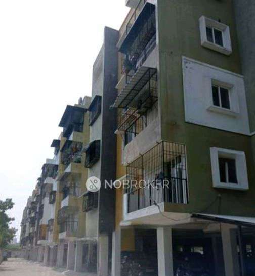 2 BHK Flat In Color Berry Apartment For Sale  In Kazhipattur