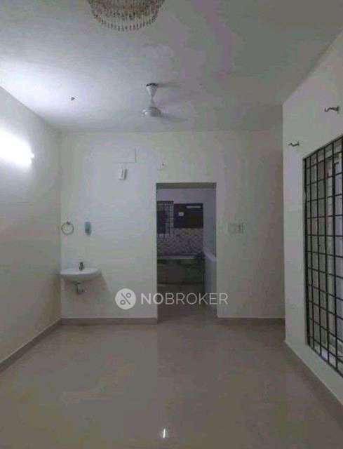 2 BHK Flat In Color Berry Apartment For Sale  In Kazhipattur