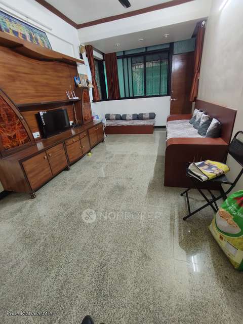 2 BHK Flat In Vrindavan Society, Guru Nanak Nagar For Sale  In Guru Nanak Nagar