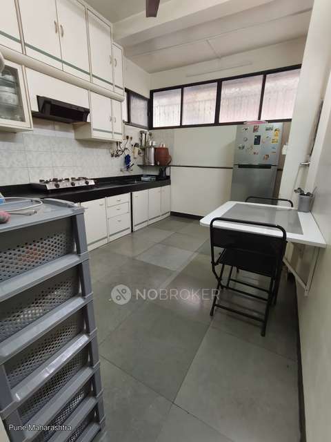 2 BHK Flat In Vrindavan Society, Guru Nanak Nagar For Sale  In Guru Nanak Nagar