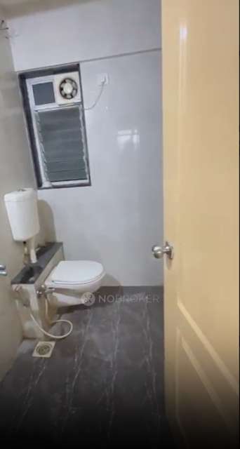 2 BHK Flat In Shapoorji Sarova For Sale  In Kandivali East