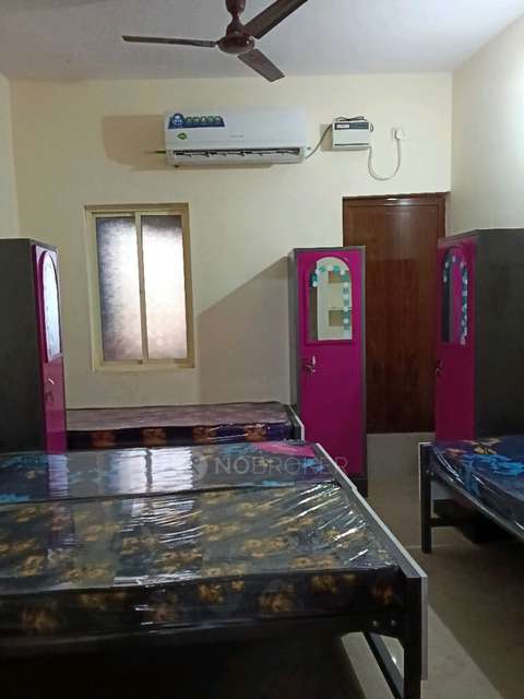 PG for Girls in Seevaram, Perungudi