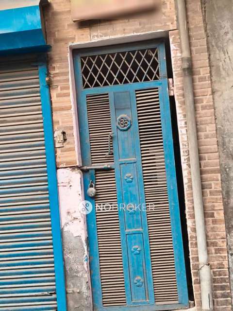 1 RK House for Rent In Basantpur