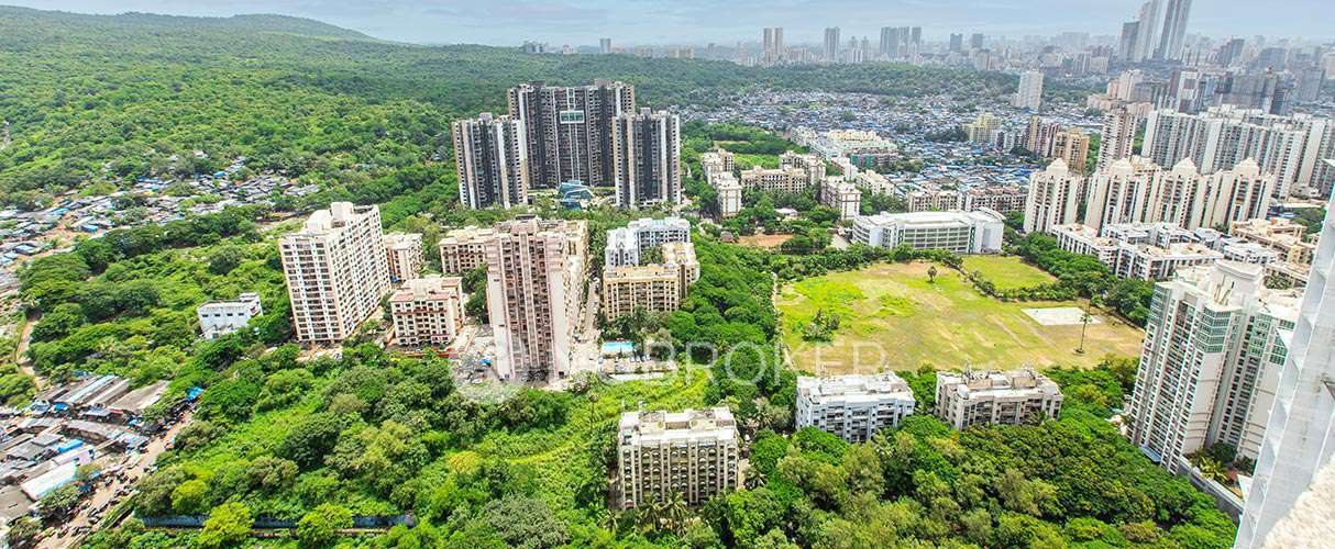 4 BHK Flat In Lodha Woods For Sale  In Off. Western Express Highway, Akurli Rd, Kandivali, Singh Agri Estate, Kandivali East, Mumbai, Maharashtra 400101, India